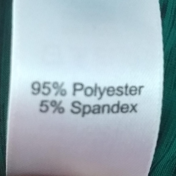 Maurices Size Medium Green Stretchy Blouse Top - Picture 3 of 8